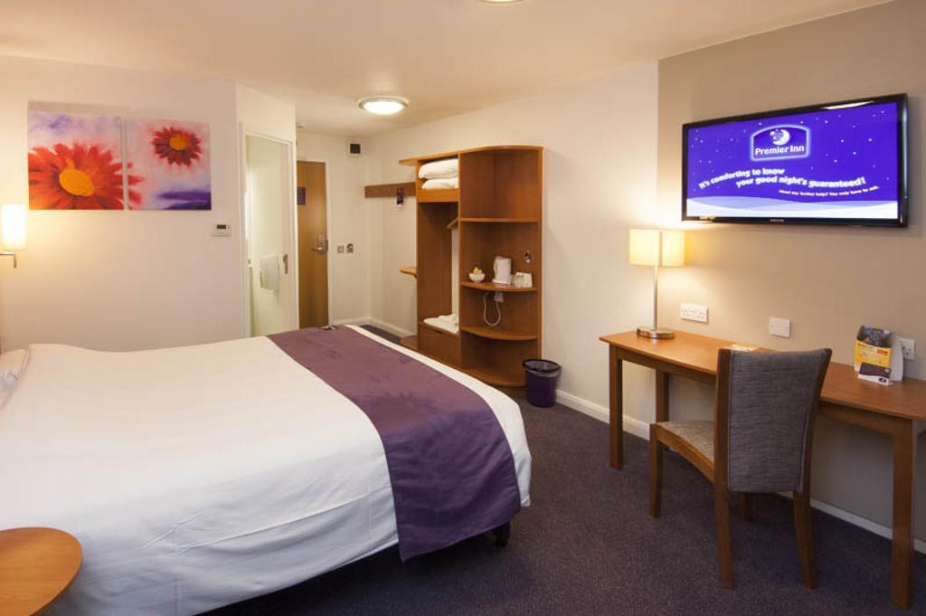 Premier Inn Birmingham South - Hall Green Εξωτερικό φωτογραφία